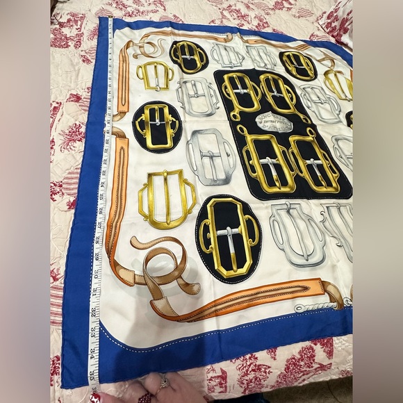 Hermes Bovclerie d’Attelage Silk Vintage Scarf - Picture 7 of 8